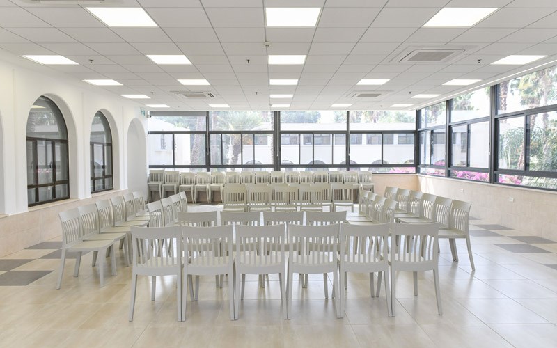 HI Karei Deshe - Conference Hall