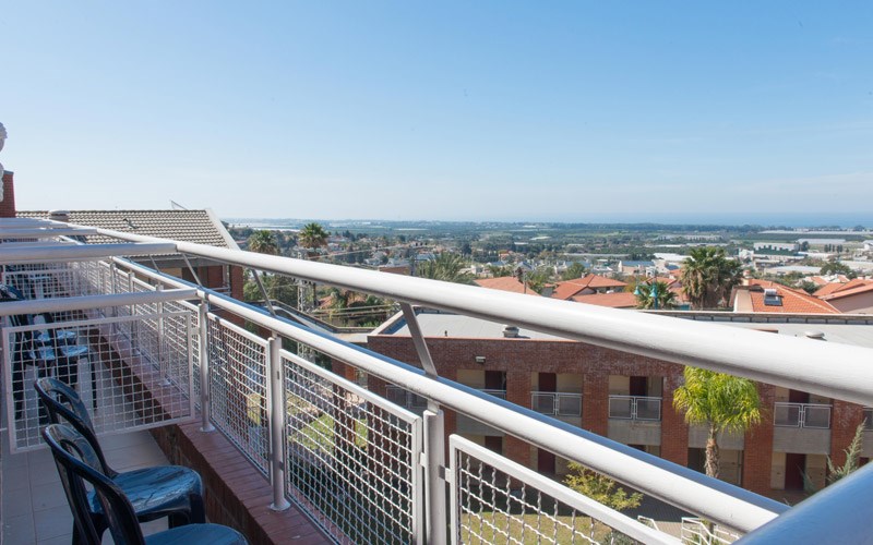 Balcony - HI Shlomi